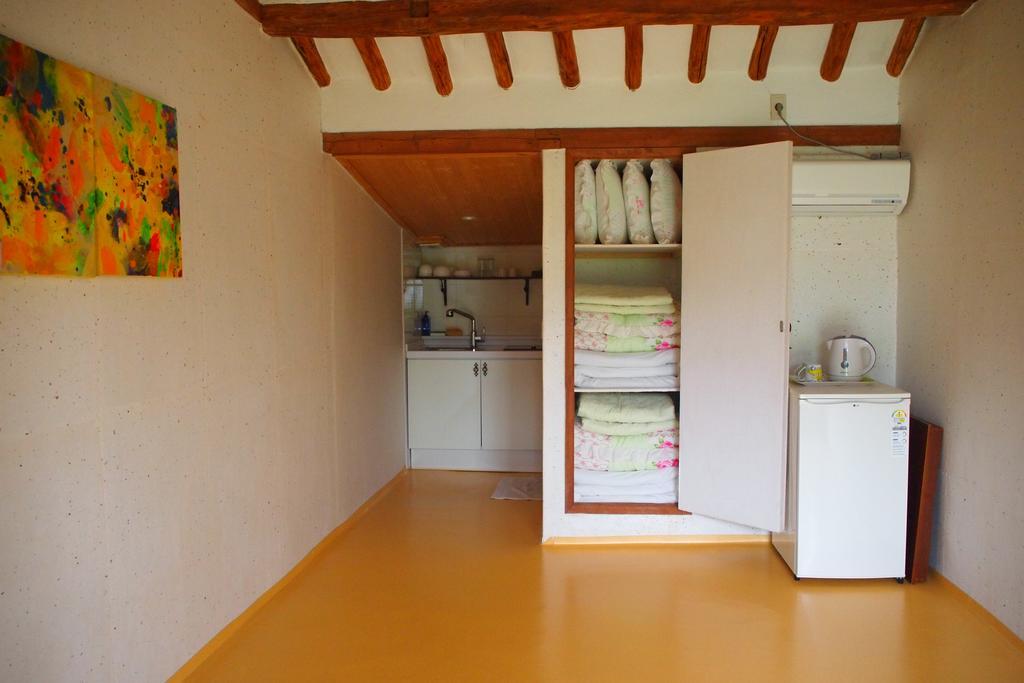 Floral Space Hanok Guesthouse Gyeongju Luaran gambar
