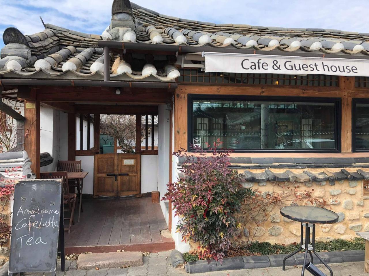 Floral Space Hanok Guesthouse Gyeongju Luaran gambar