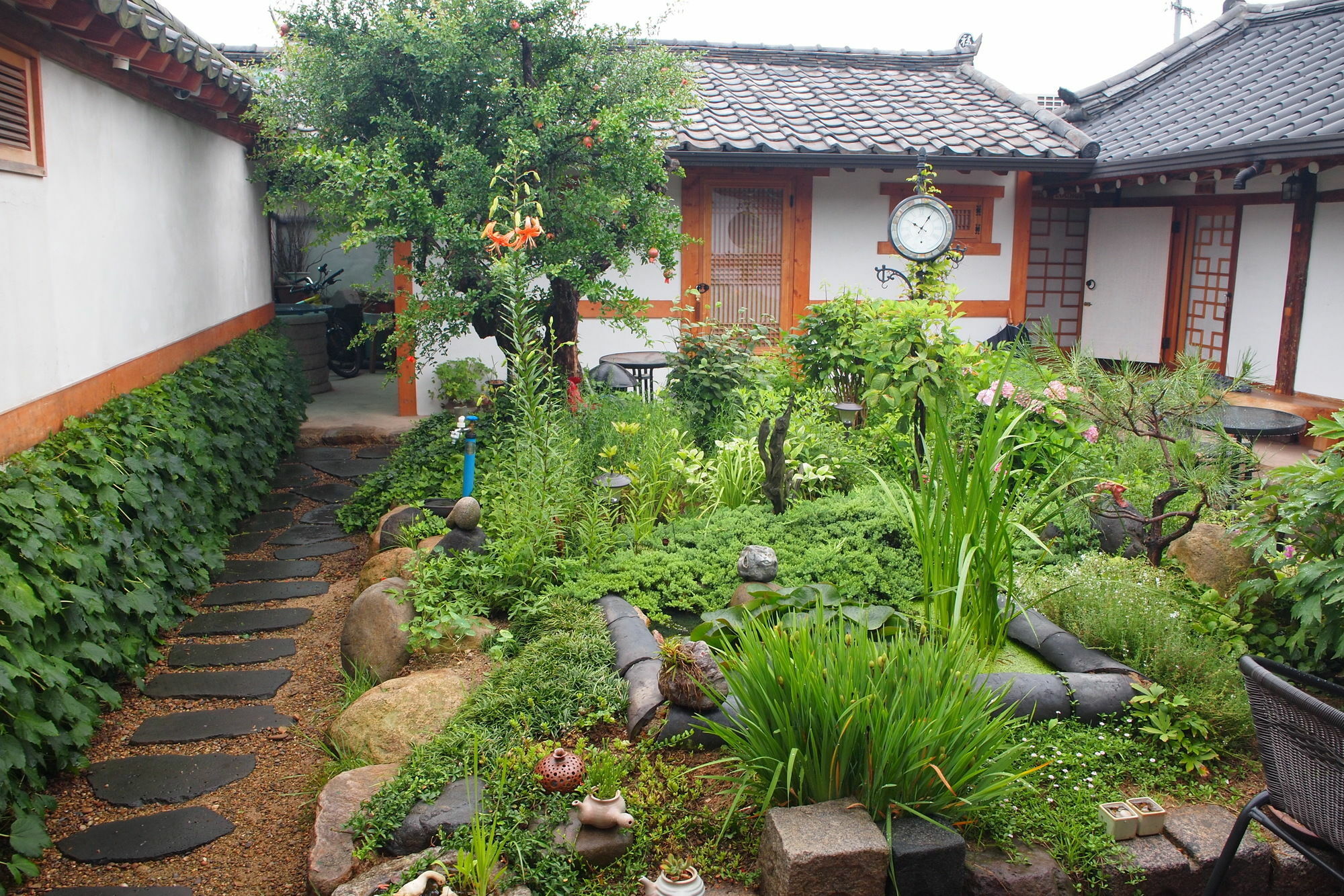 Floral Space Hanok Guesthouse Gyeongju Luaran gambar